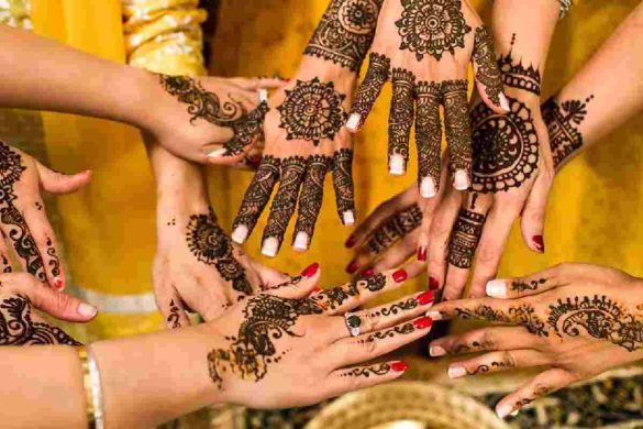 Simple Mehndi Designs For Girls Front Hand